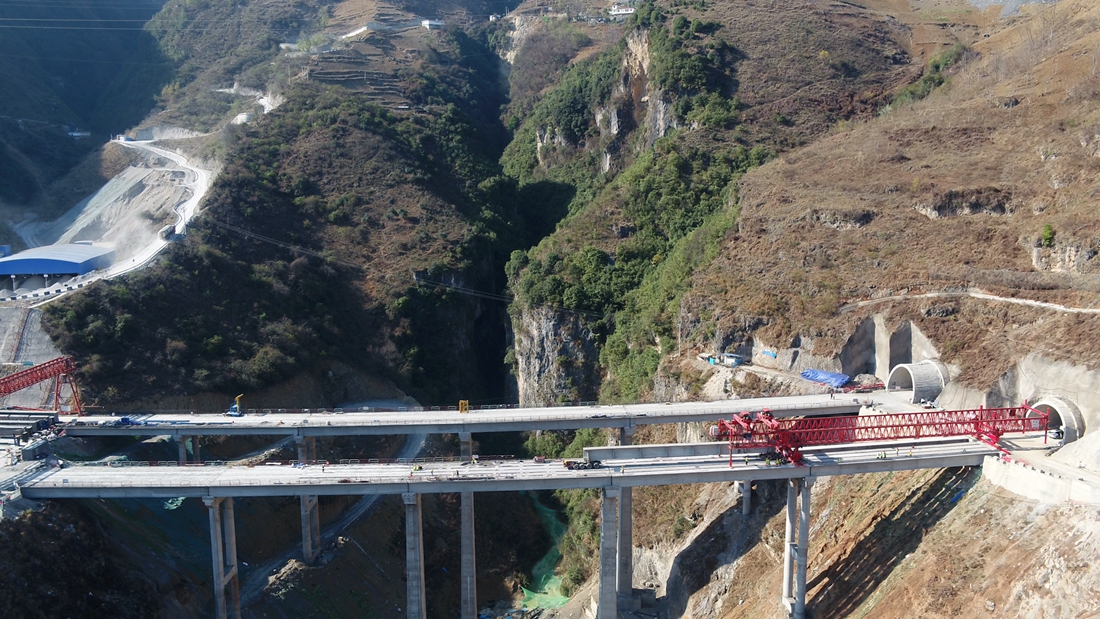 吾多拉達(dá)大橋（正面照_副本.jpg