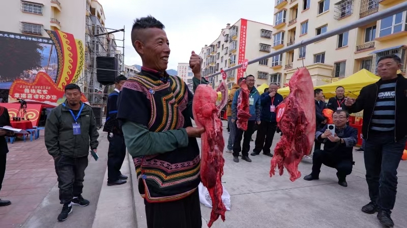 賽豬膘_副本.jpg